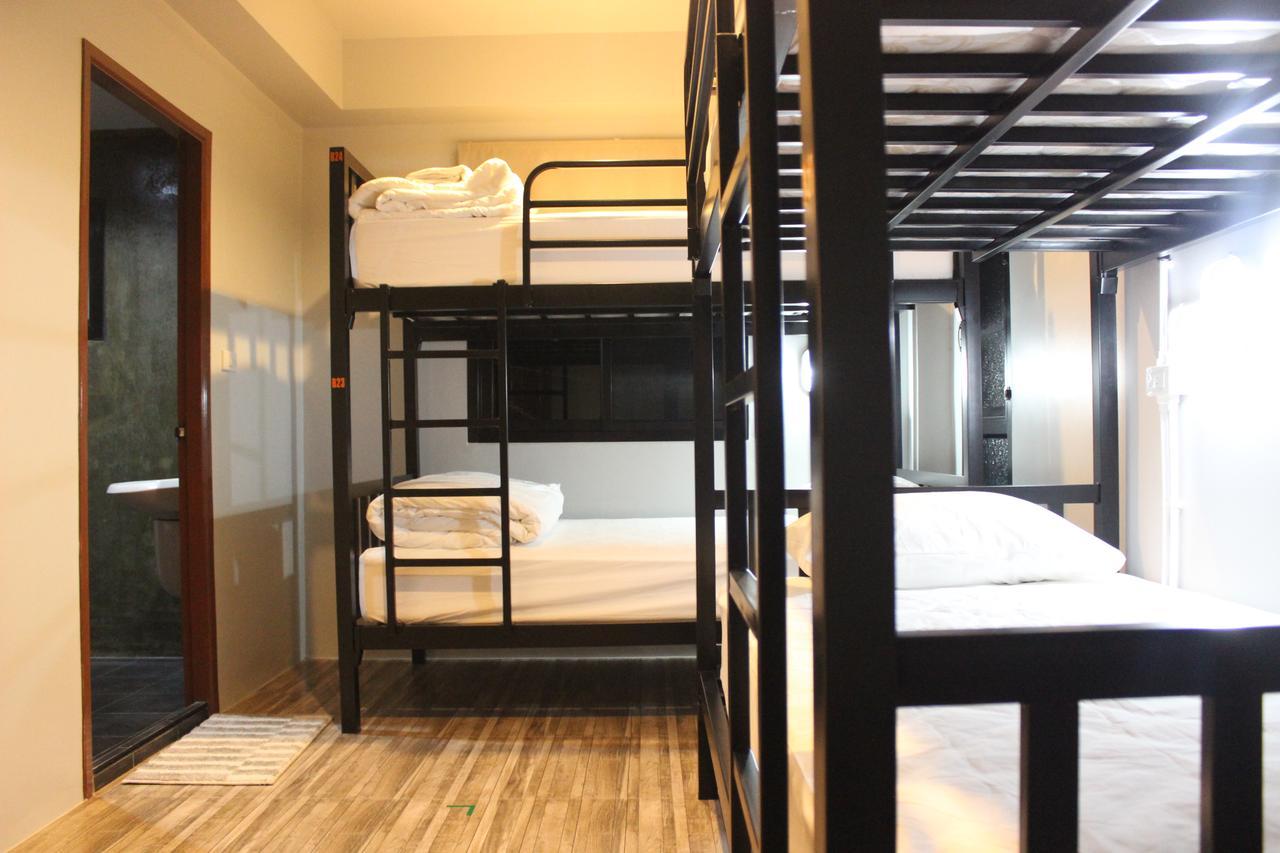 Rak Khun Hostel Chiang Mai Bagian luar foto