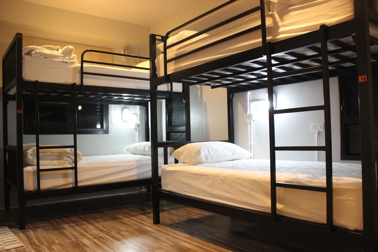 Rak Khun Hostel Chiang Mai Bagian luar foto