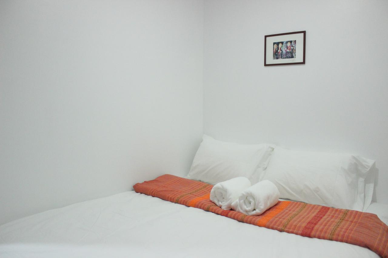 Rak Khun Hostel Chiang Mai Bagian luar foto