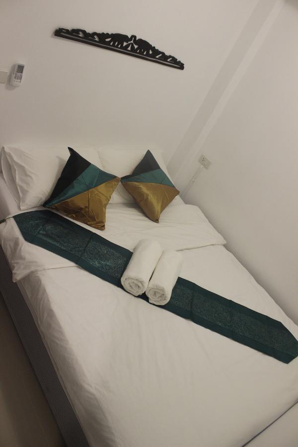 Rak Khun Hostel Chiang Mai Bagian luar foto